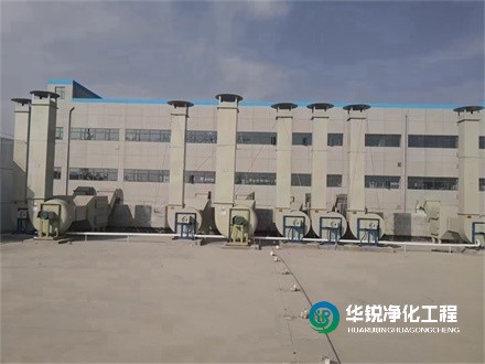 實(shí)驗(yàn)室墻面采用什么材料比較好?